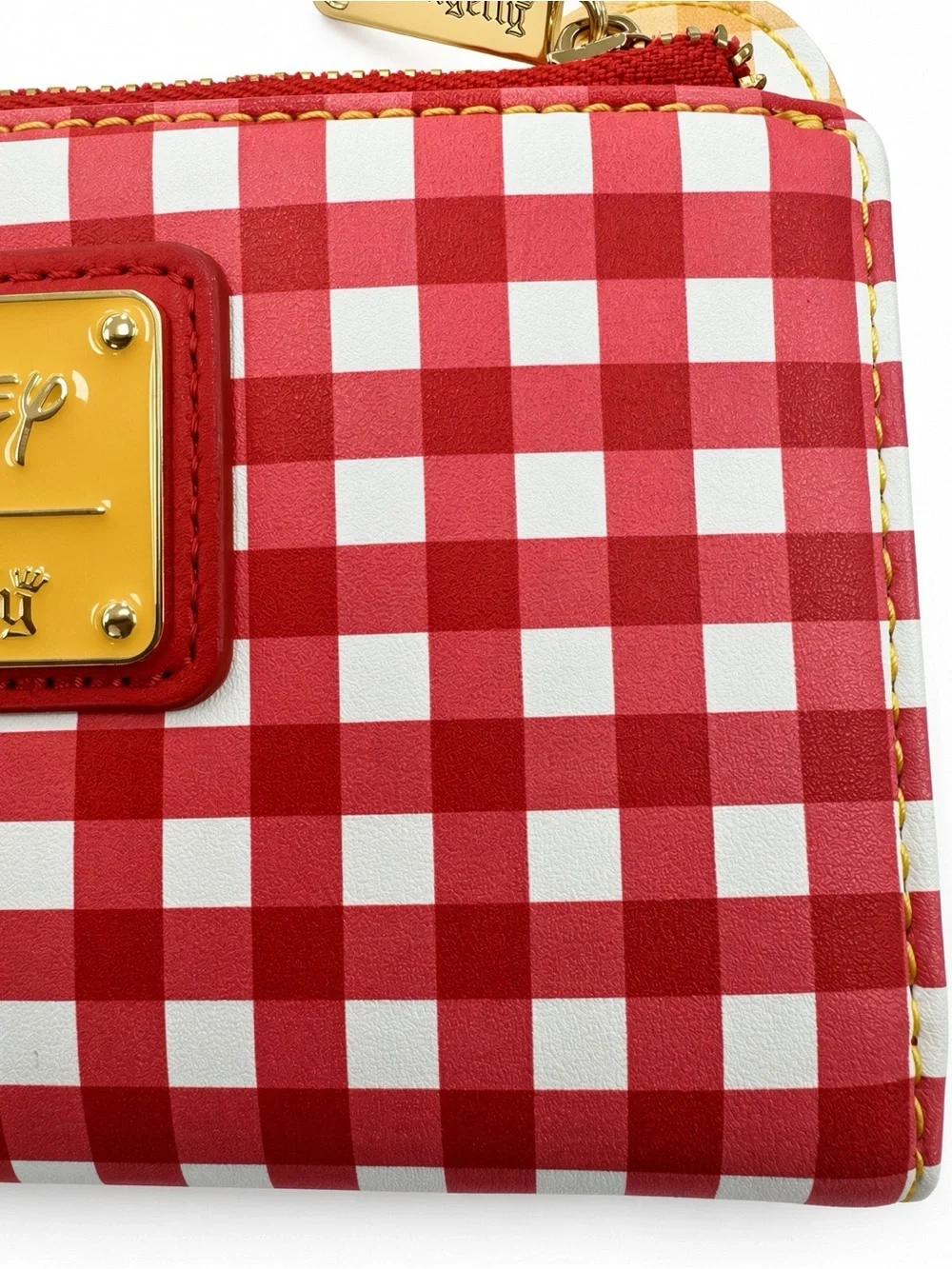 Loungefly Winnie The Pooh Gingham Zip Wallet